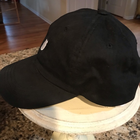 👟The Classics “Bomb” Cap - Picture 2 of 6